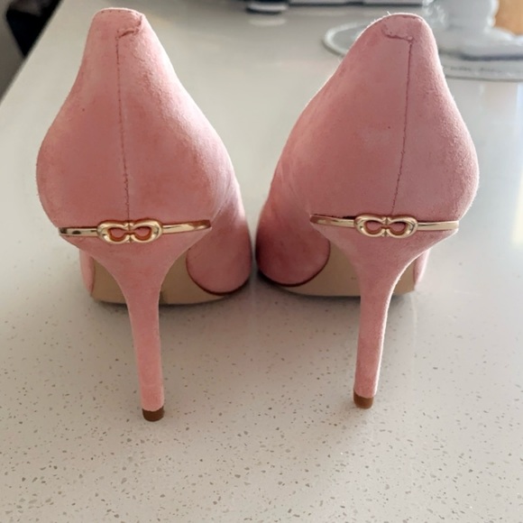 Coach heels. Brand new, never worn. Limited edition! - Picture 2 of 3